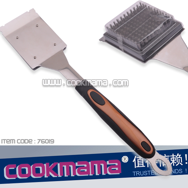 high quality TPR handle bbq cleaning brush
