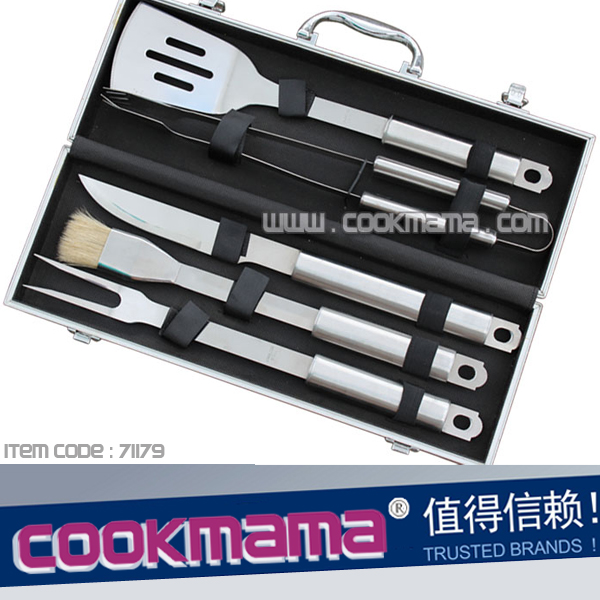 5pcs stainless steel handle barbecue grill tool set with case