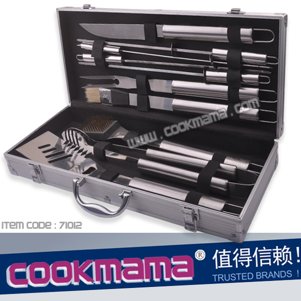 10-piece stainless steel barbecue set with alumium storge case