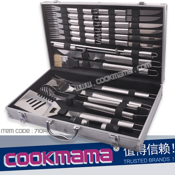 22-piece Deluxe barbecue grilling tool set with alu case