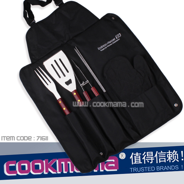 7pcs wood handle bbq tool set with bbq skewers