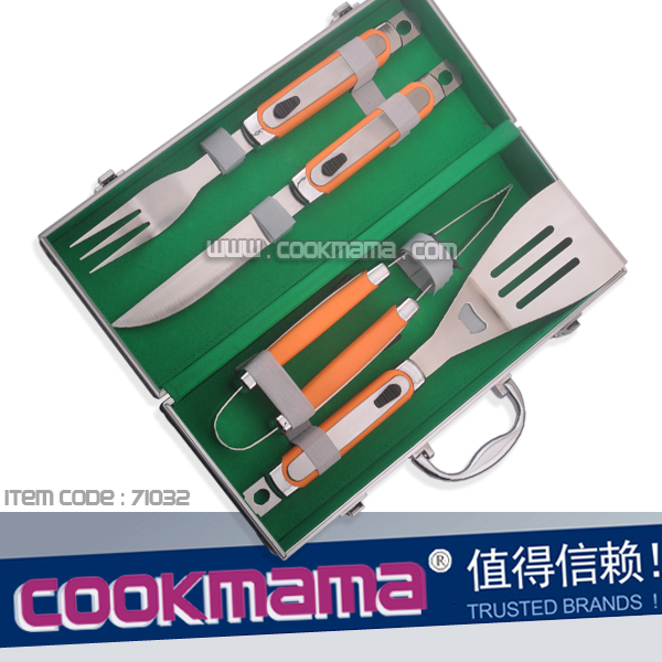 4pcs TPR 430 handle bbq tool set